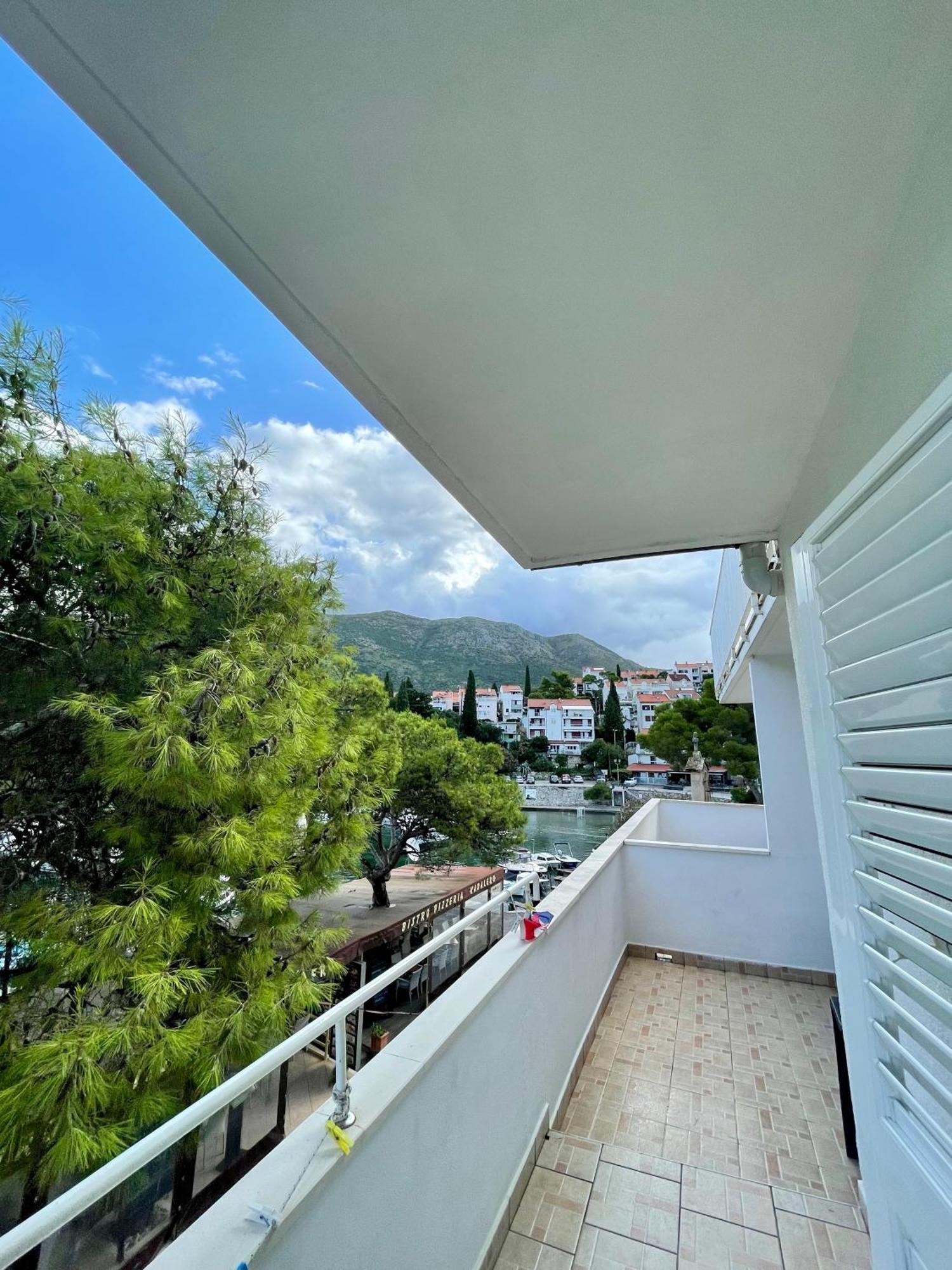 Apartments Boras 챠브타트 외부 사진